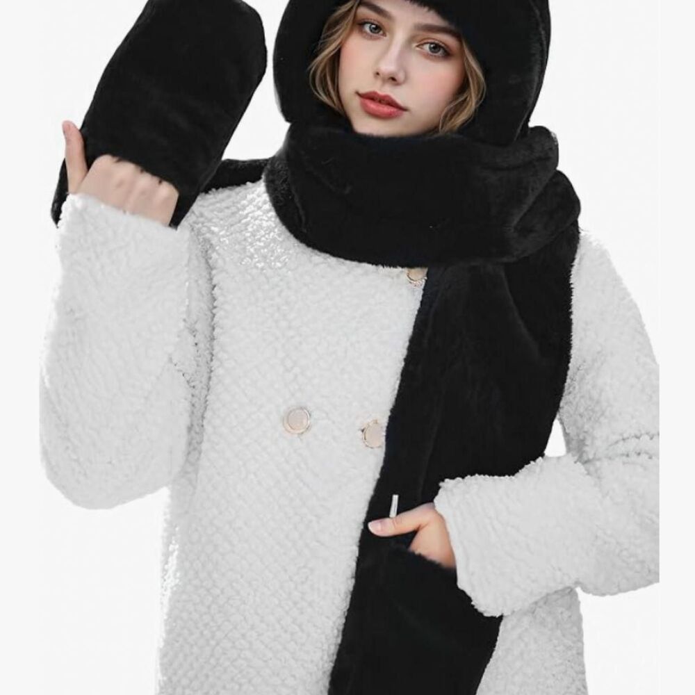Women's Black Scarf-wraps